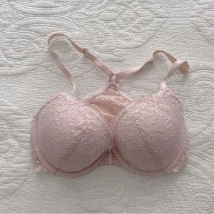 VICTORIA’S SECRET | pink push-up bra